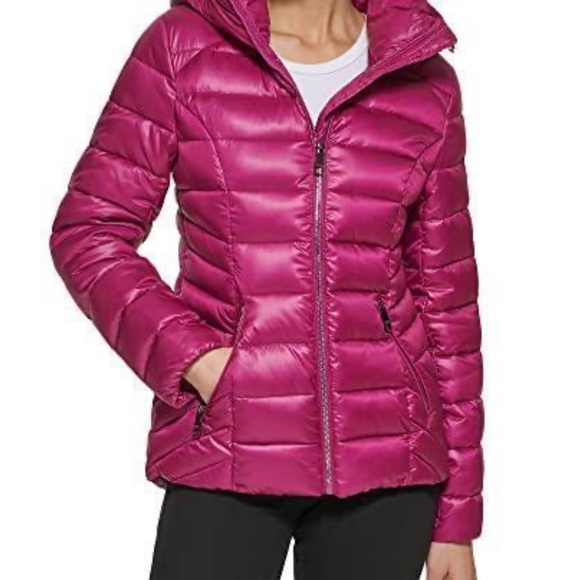 Vibrant Fuchsia Hooded Puffer Jacket - Picture 5 of 6